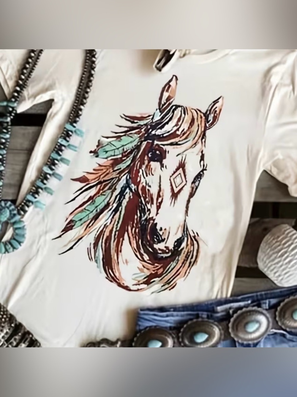 Women's Cream Short Sleeve Horse Graphic Tee - Picture 2 of 5